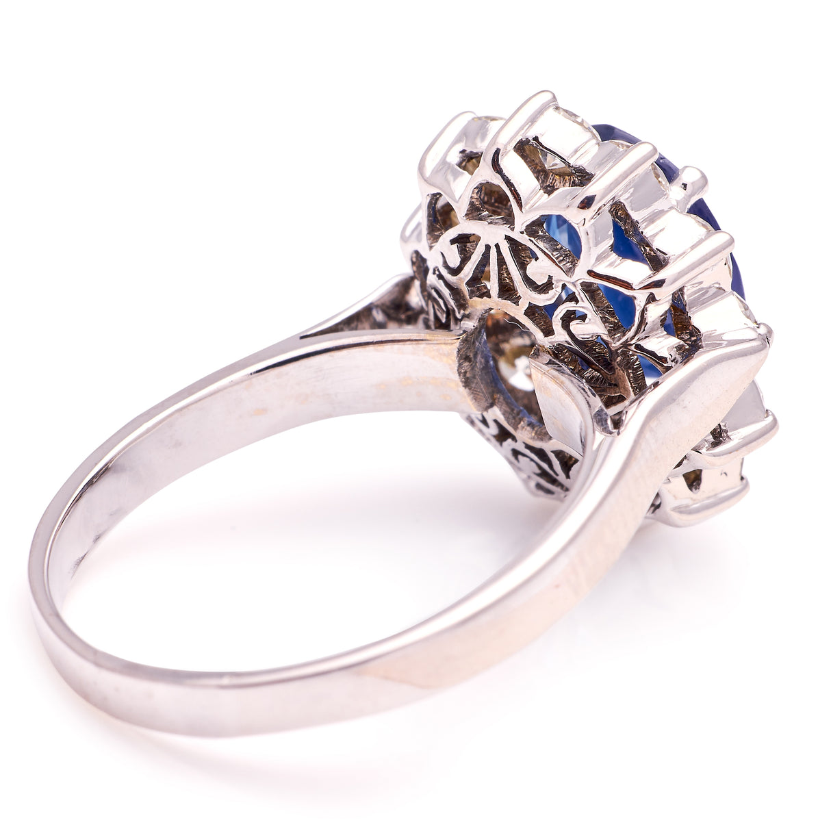 Vintage, 1950s sapphire & diamond cluster engagement ring