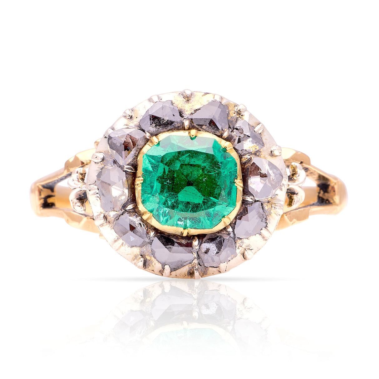 Antique, Georgian emerald & diamond cluster ring
