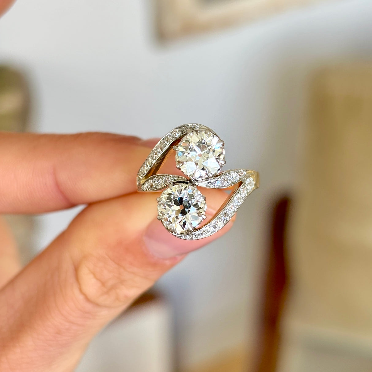 Antique, Belle Époque diamond toi et moi ring