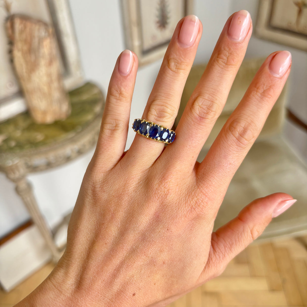 Antique, Victorian sapphire half-hoop ring