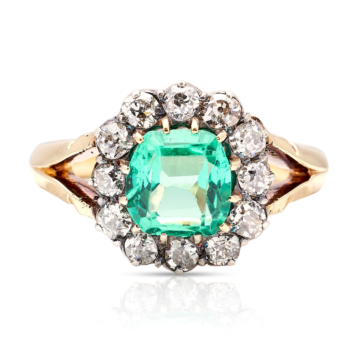 Antique, Victorian emerald & diamond cluster ring