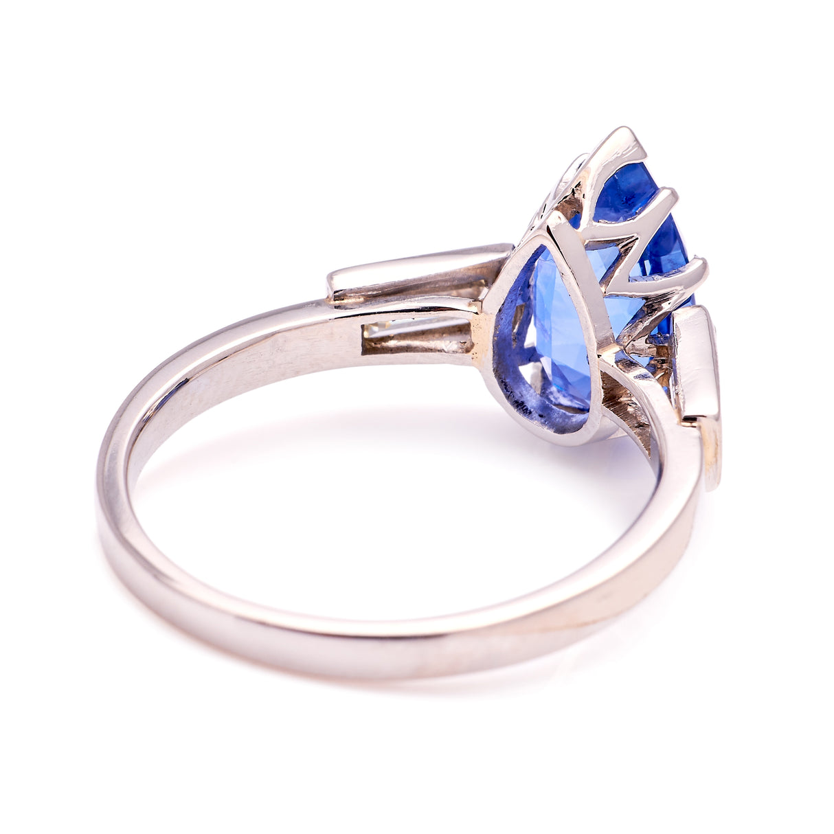 Vintage, 1940s sapphire & diamond ring