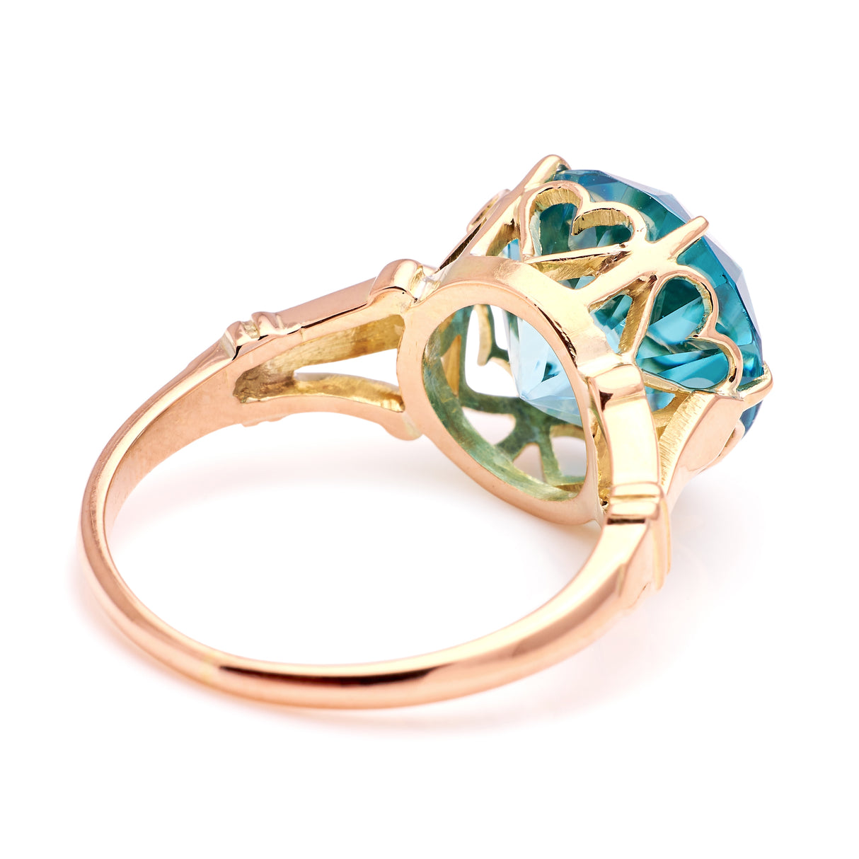 Antique, Edwardian zircon single-stone ring