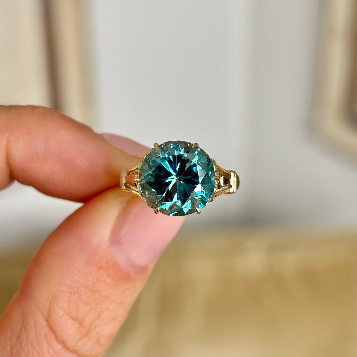 Antique, blue zircon single-stone ring, circa 1905