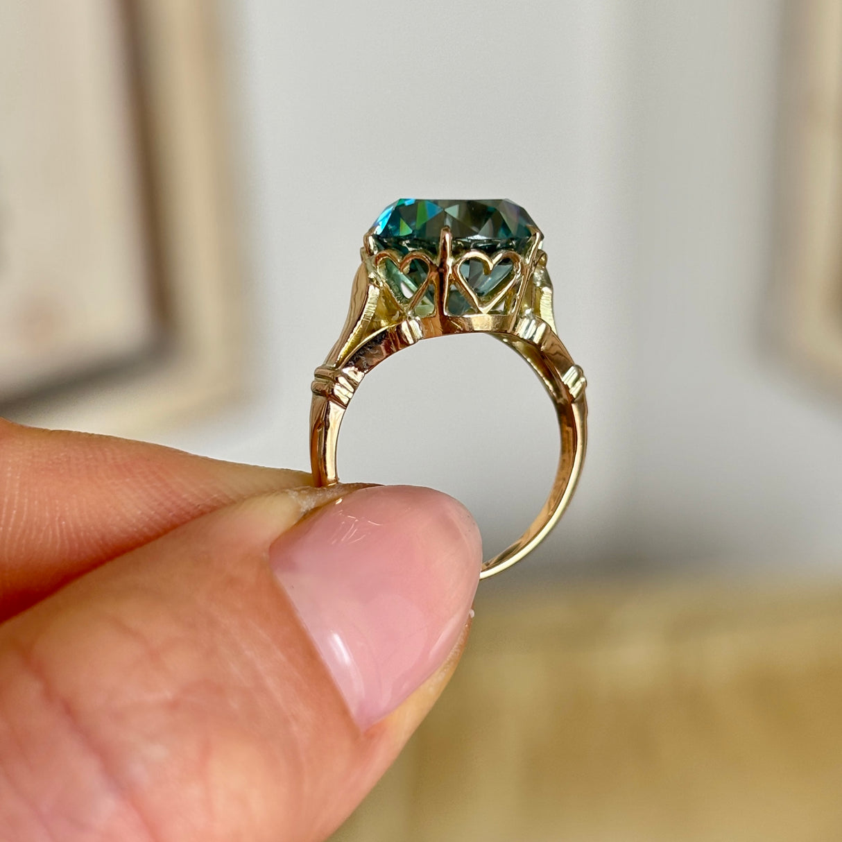 Antique, blue zircon single-stone ring, circa 1905