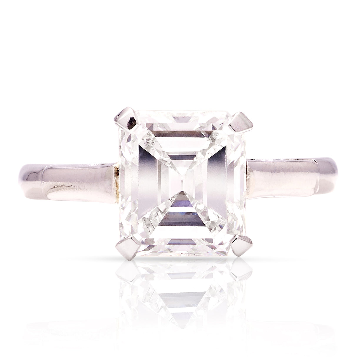 Vintage, Art Deco solitaire diamond ring