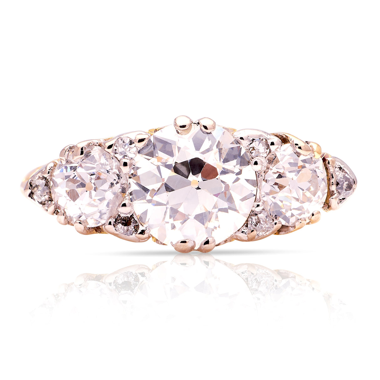 Antique, Victorian three-stone diamond ring