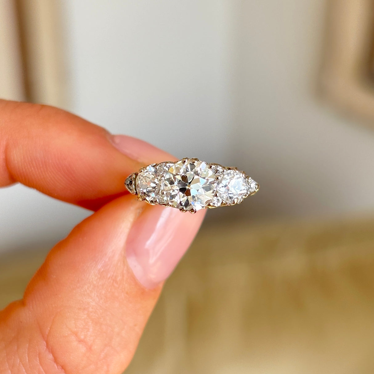 Antique, Victorian three-stone diamond ring