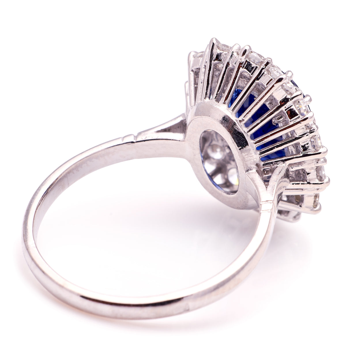 Vintage, 1940s French sapphire & diamond cluster ring