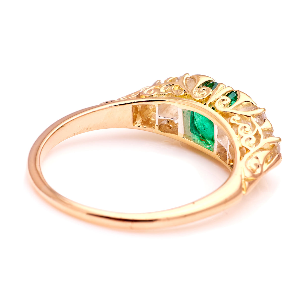 Antique, Victorian emerald & diamond ring