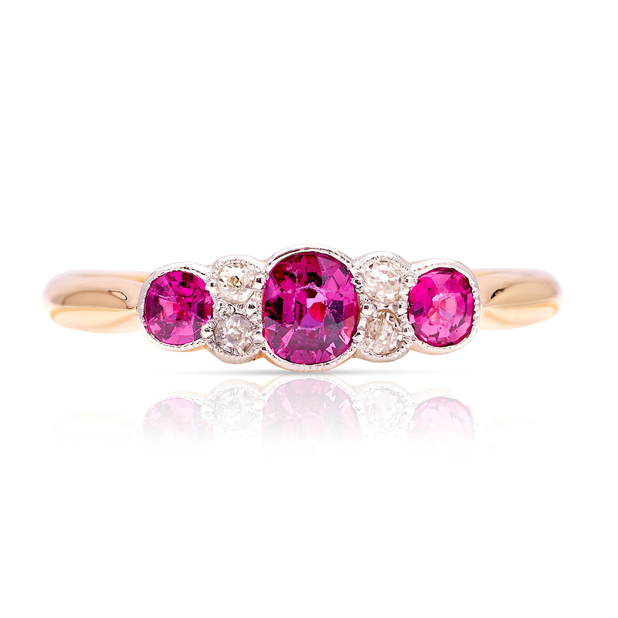 Antique, 1900s ruby & diamond ring