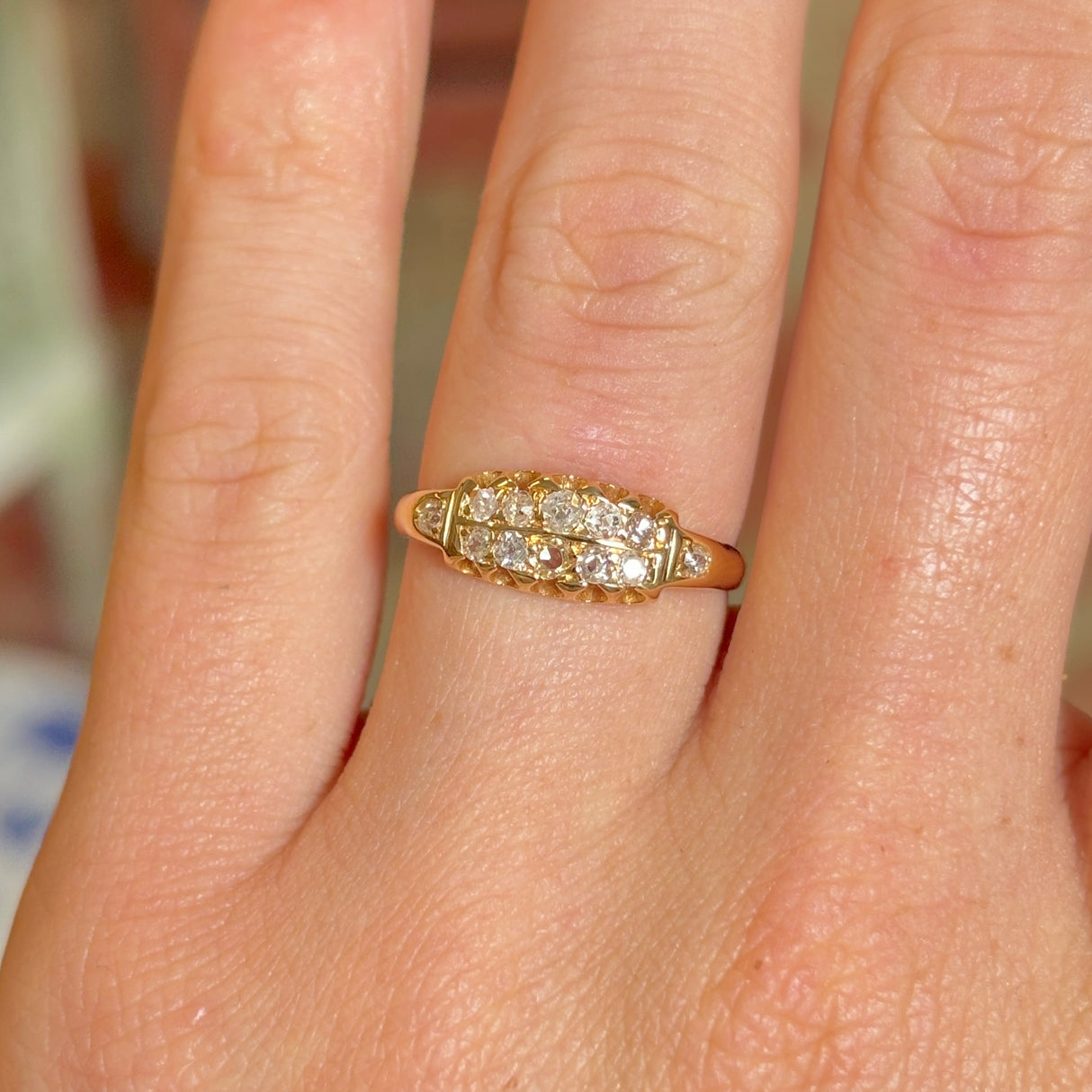 Antique, Edwardian diamond half-hoop ring