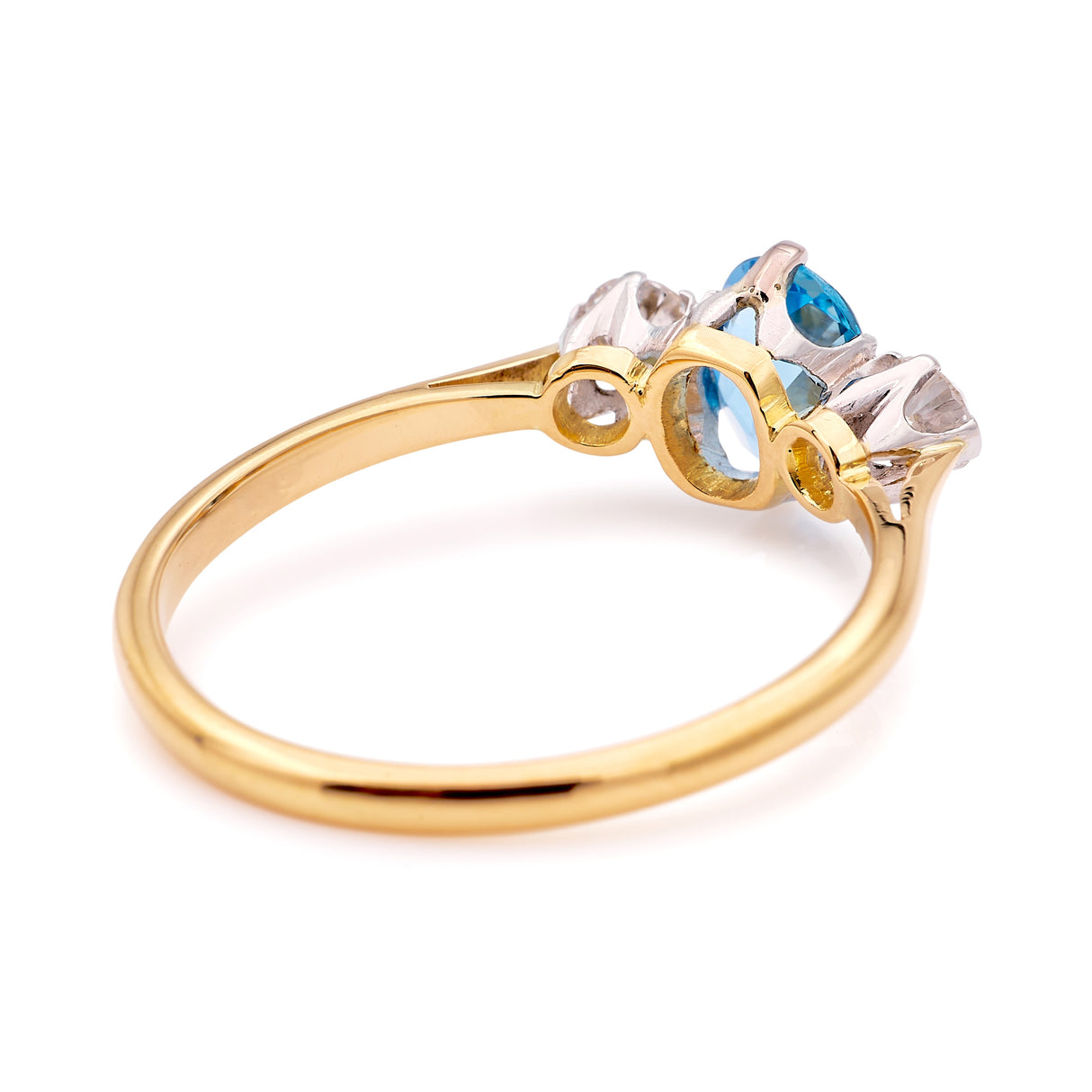 Vintage, 1920s aquamarine & diamond three-stone ring