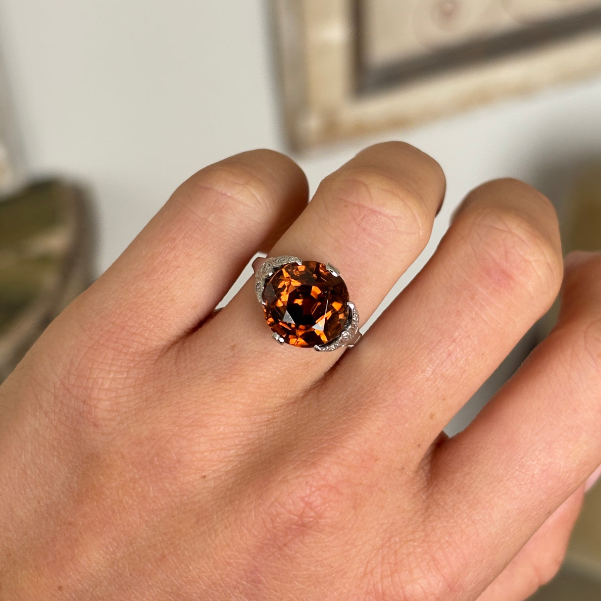 Vintage 1930s Brown zircon cocktail ring