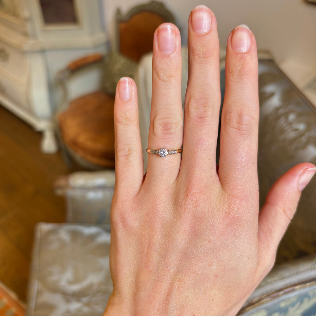 Vintage, 1940s diamond engagement ring