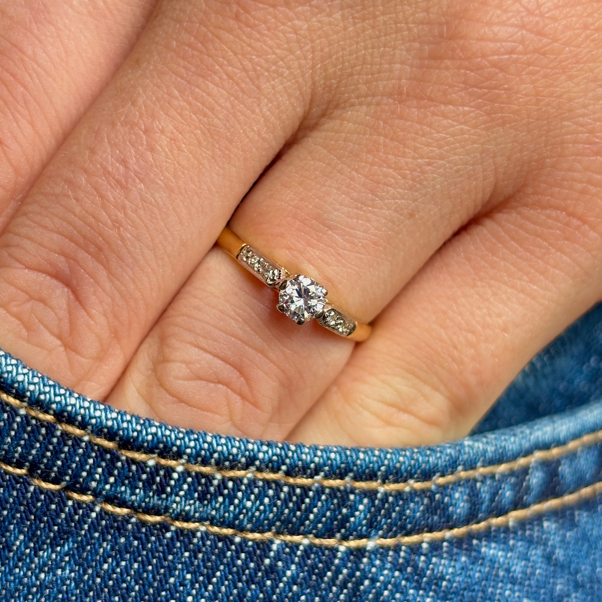 Vintage, 1940s diamond engagement ring