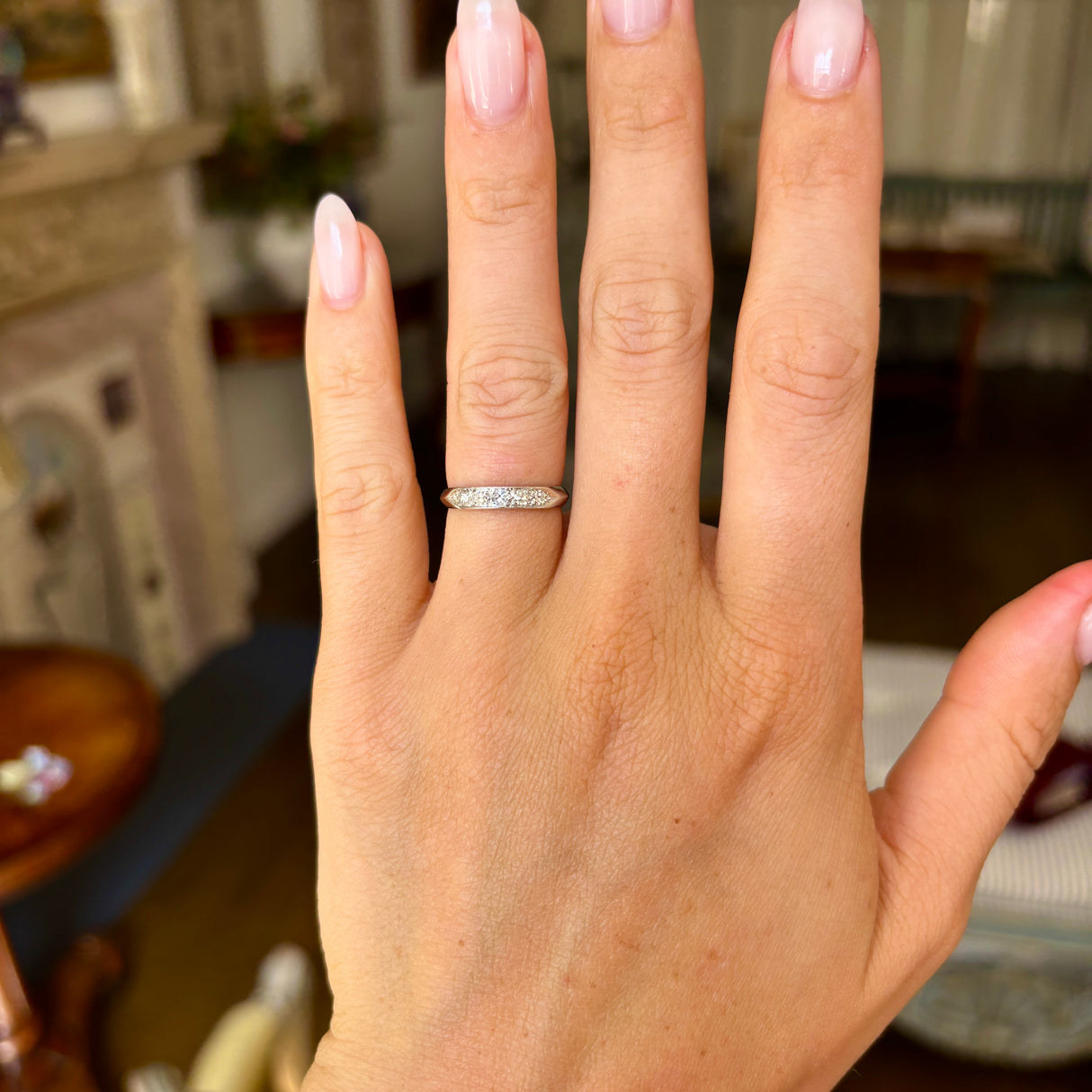 Vintage, 1940s diamond five-stone ring