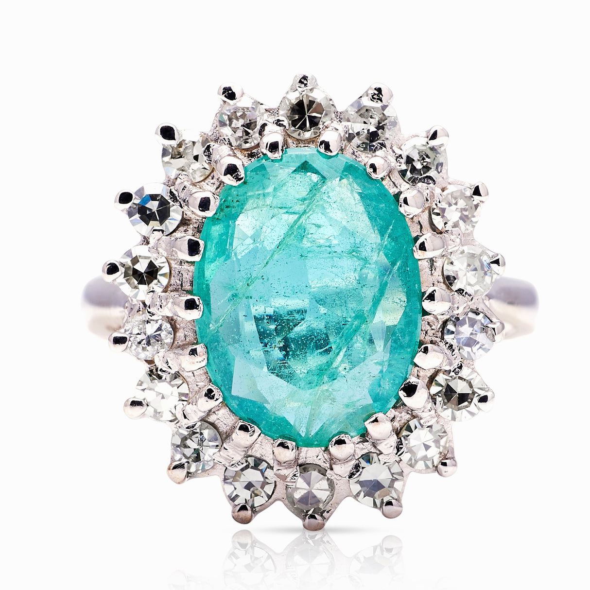 Vintage, 1970s emerald & diamond cluster ring