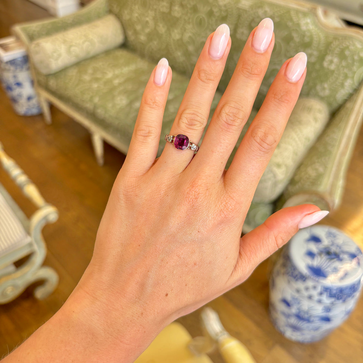Antique, Georgian garnet & diamond ring