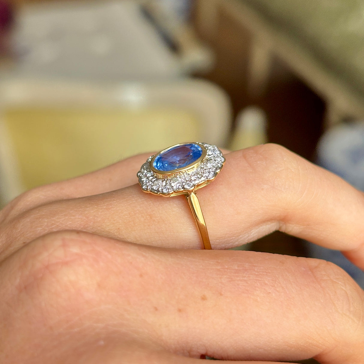 Vintage, 1950s sapphire & diamond cluster ring