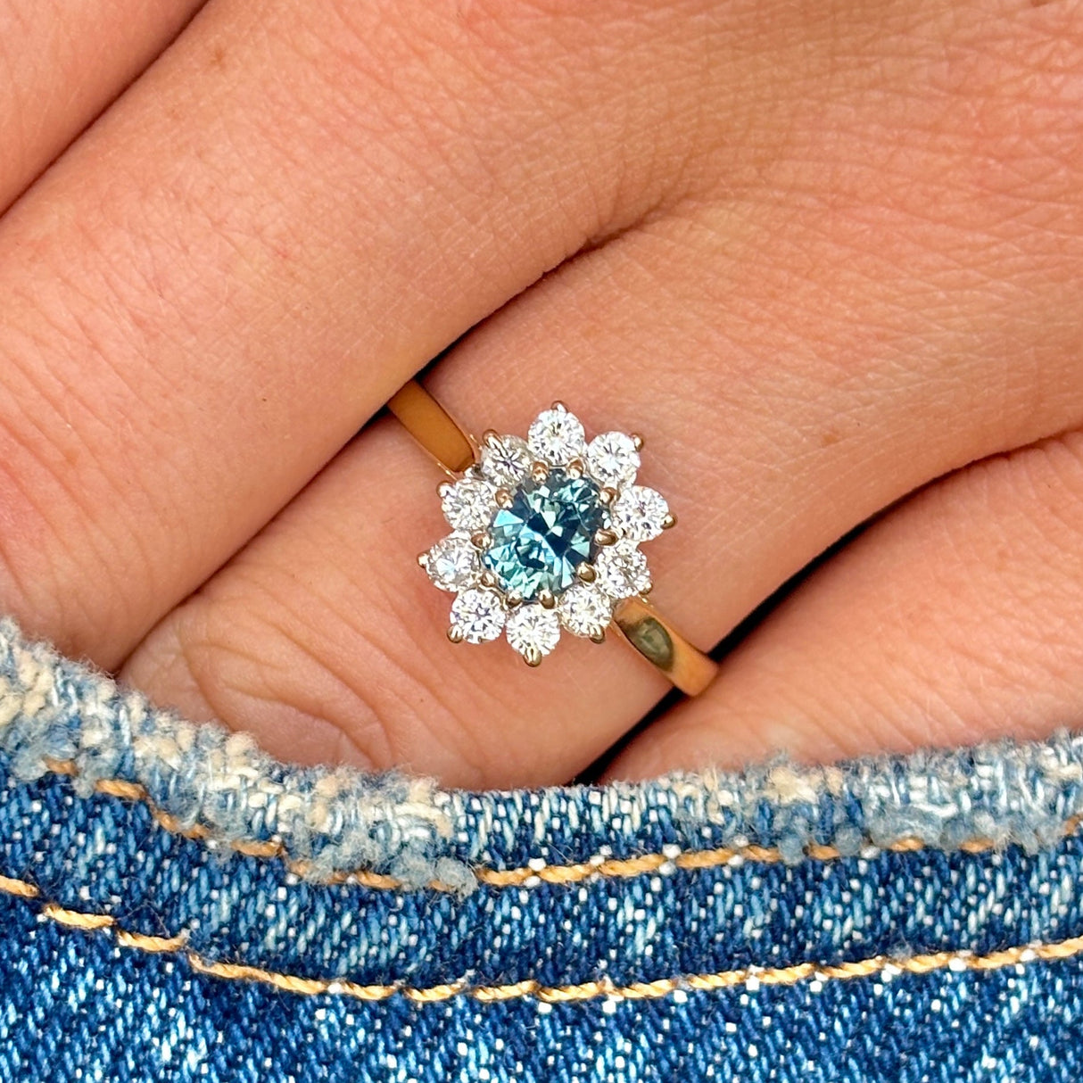 Vintage, 1970s sapphire & diamond cluster ring