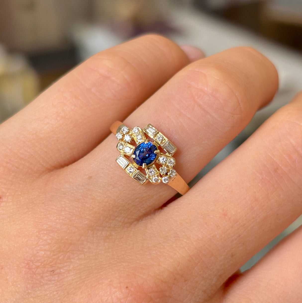 Vintage, 1960s sapphire & diamond cluster ring