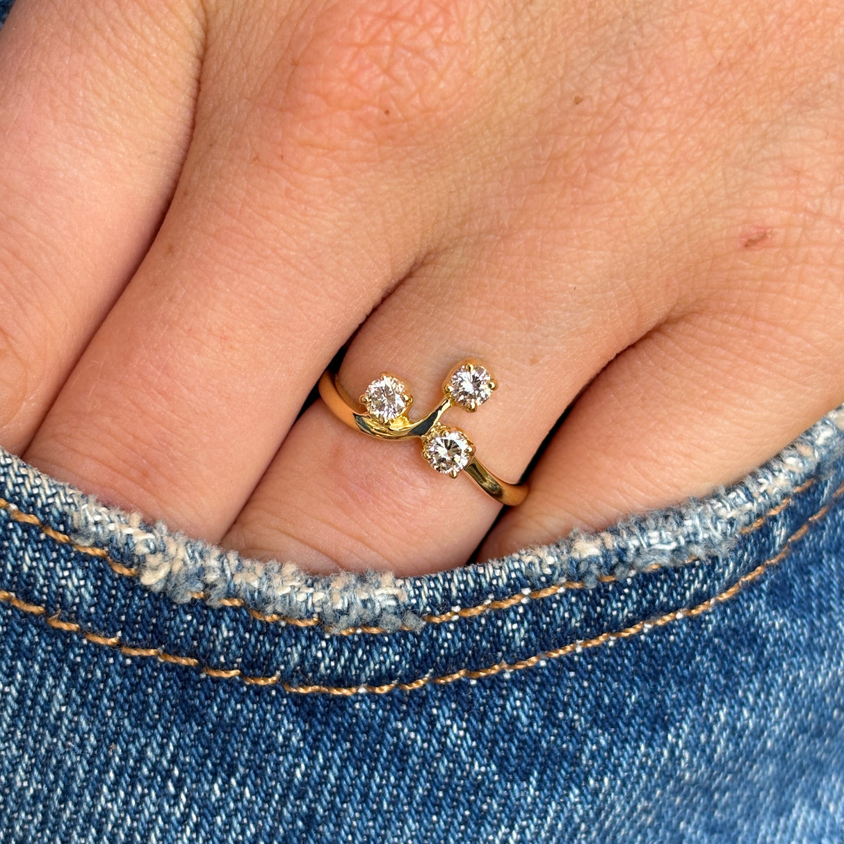 Vintage, 1990s three-stone diamond ring