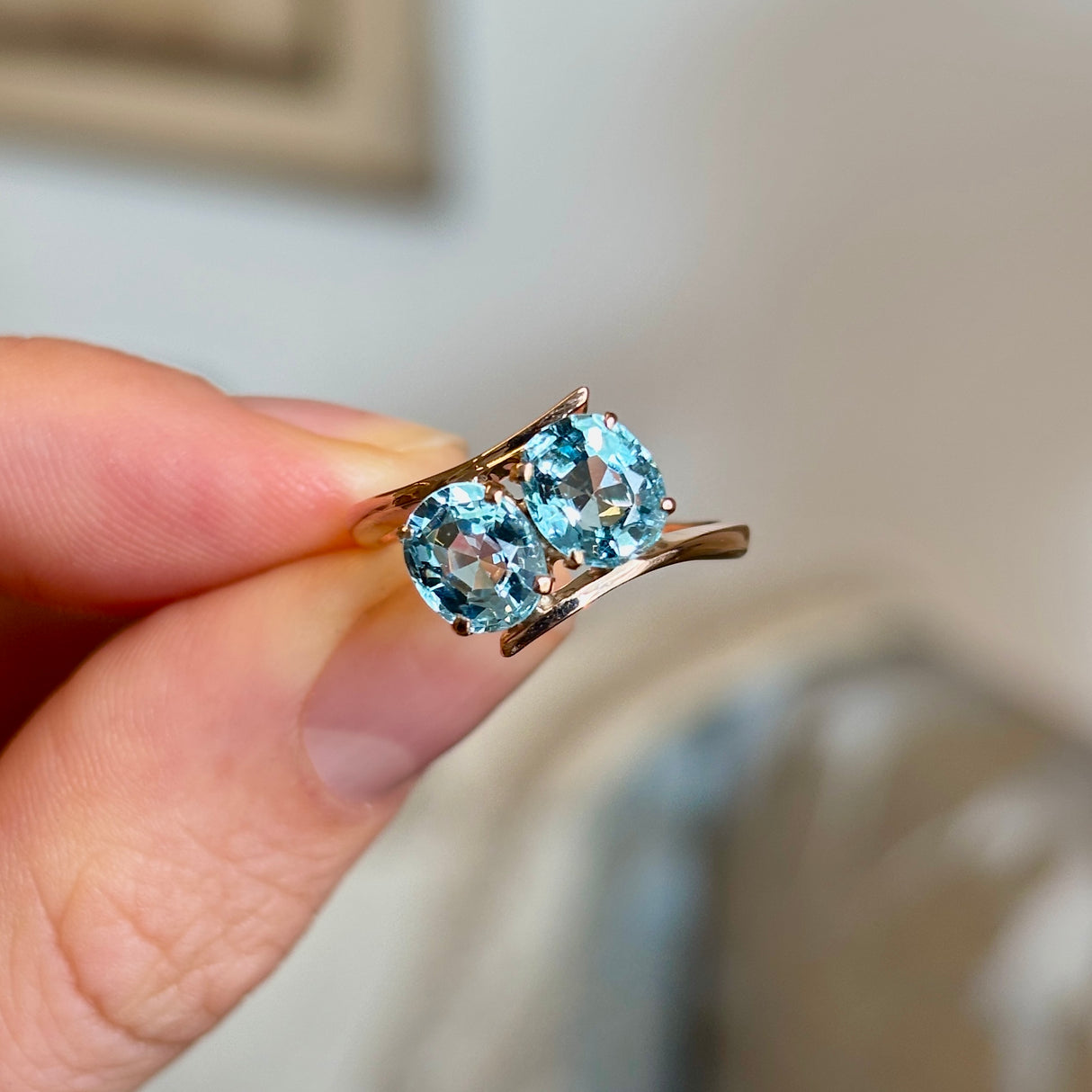 Vintage, 1950s aquamarine toi et moi twist ring