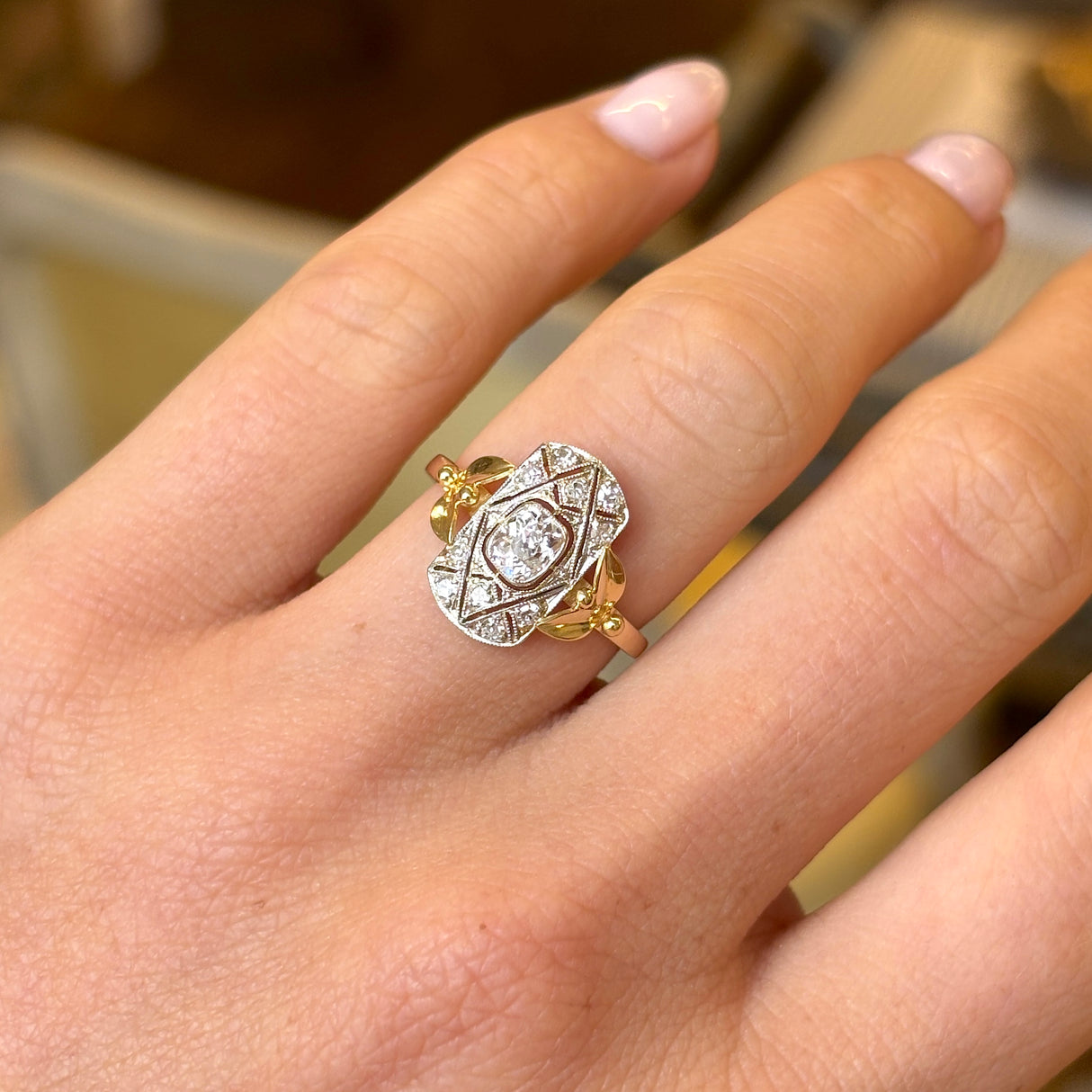 Vintage, 1980s old mine-cut diamond panel ring