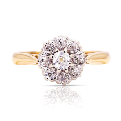 Vintage, 1940s diamond cluster ring
