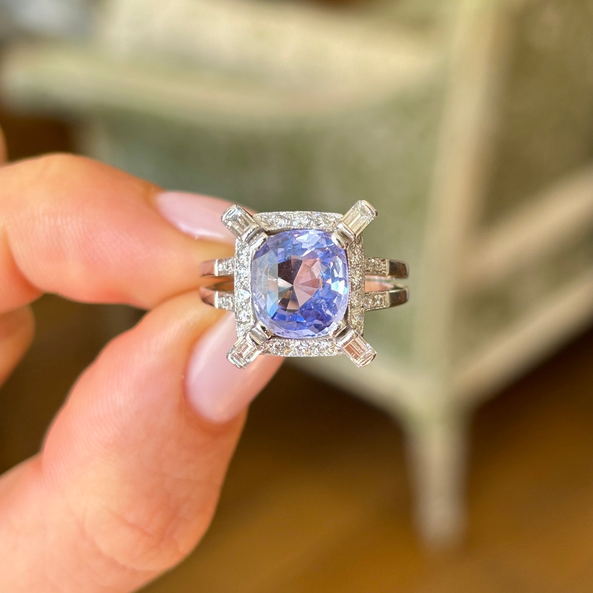Vintage, Art Deco ceylon sapphire & diamond cluster ring