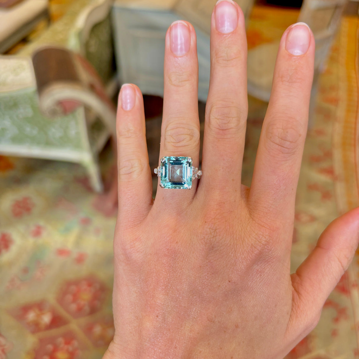 Vintage, Art Deco aquamarine & diamond cocktail ring