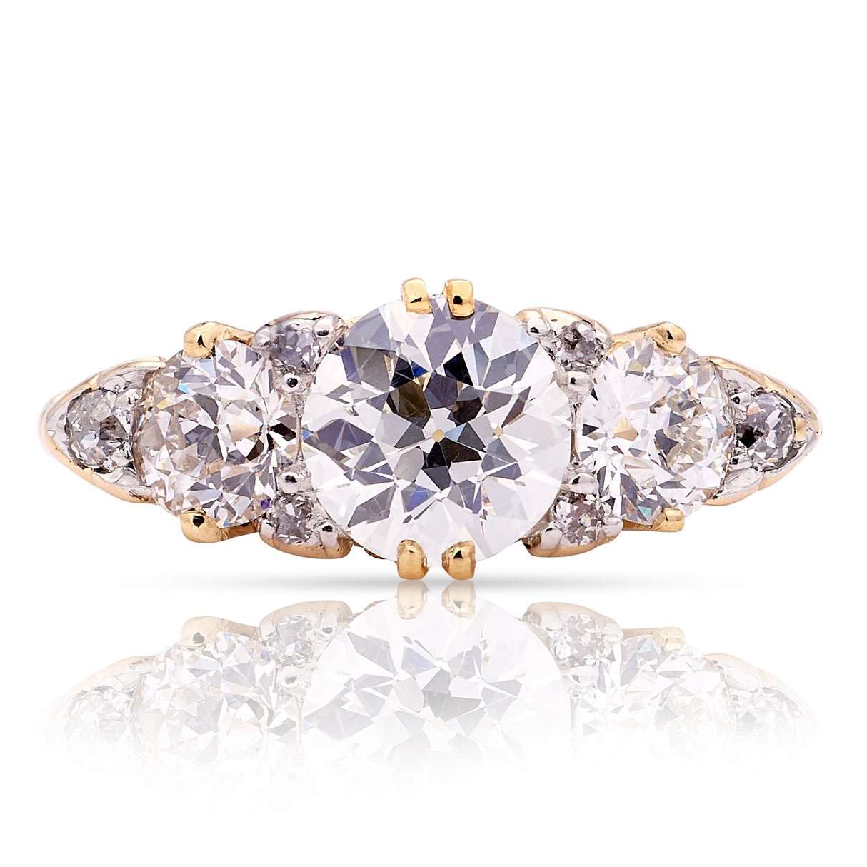 Antique, Victorian three-stone diamond ring