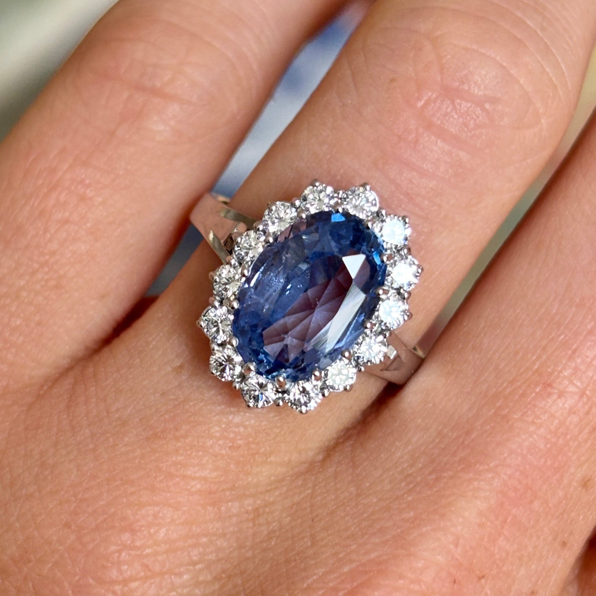 Vintage, 1960s ceylon sapphire & diamond cluster ring
