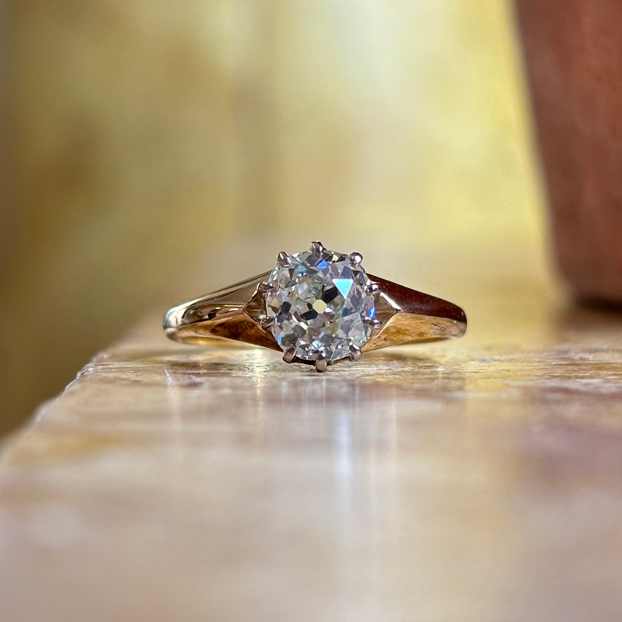 Vintage, 1940s solitaire diamond engagement ring