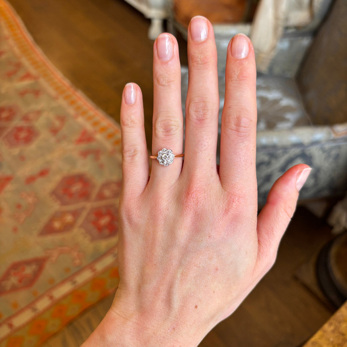 Antique, Edwardian diamond daisy cluster ring