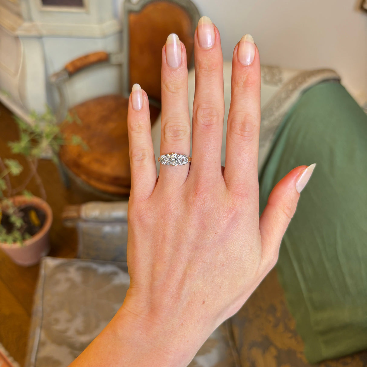 Antique, Victorian old-cut diamond three-stone ring