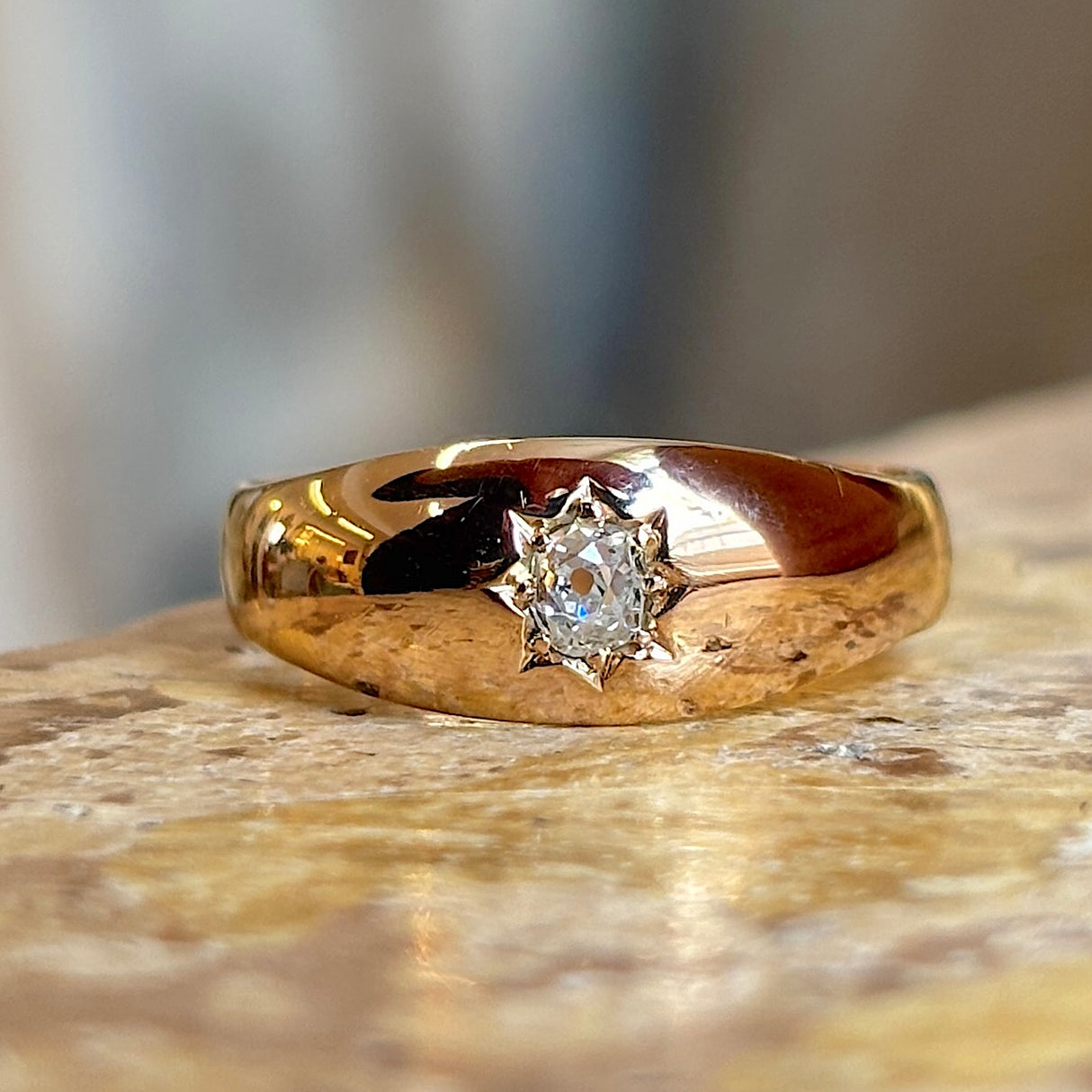 Antique, Victorian diamond solitaire gypsy ring