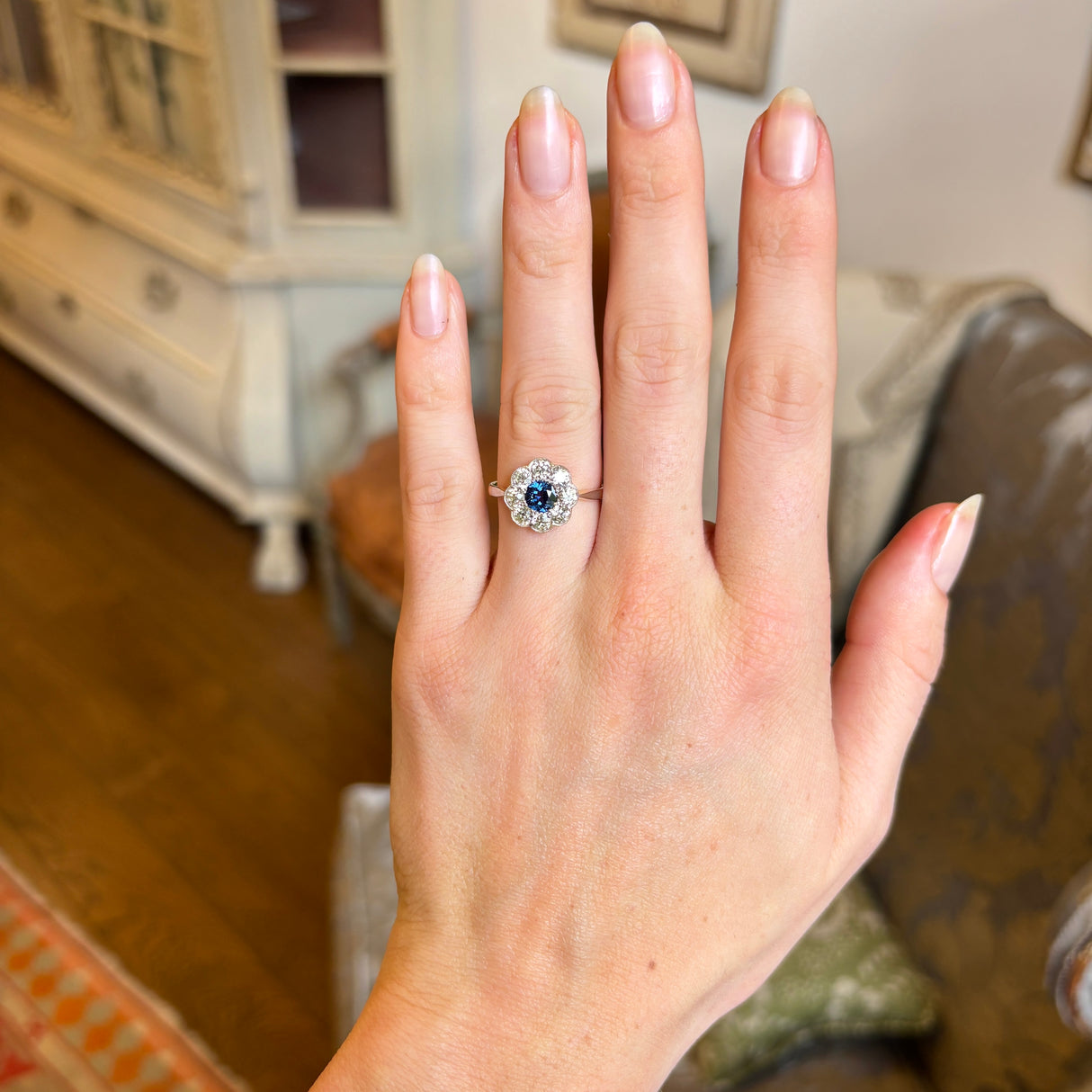 Antique, Edwardian sapphire and diamond daisy cluster ring