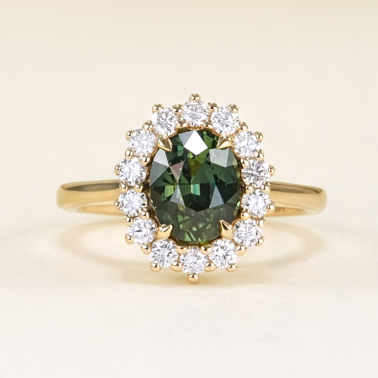 2.50ct oval-cut green sapphire & diamond cluster ring