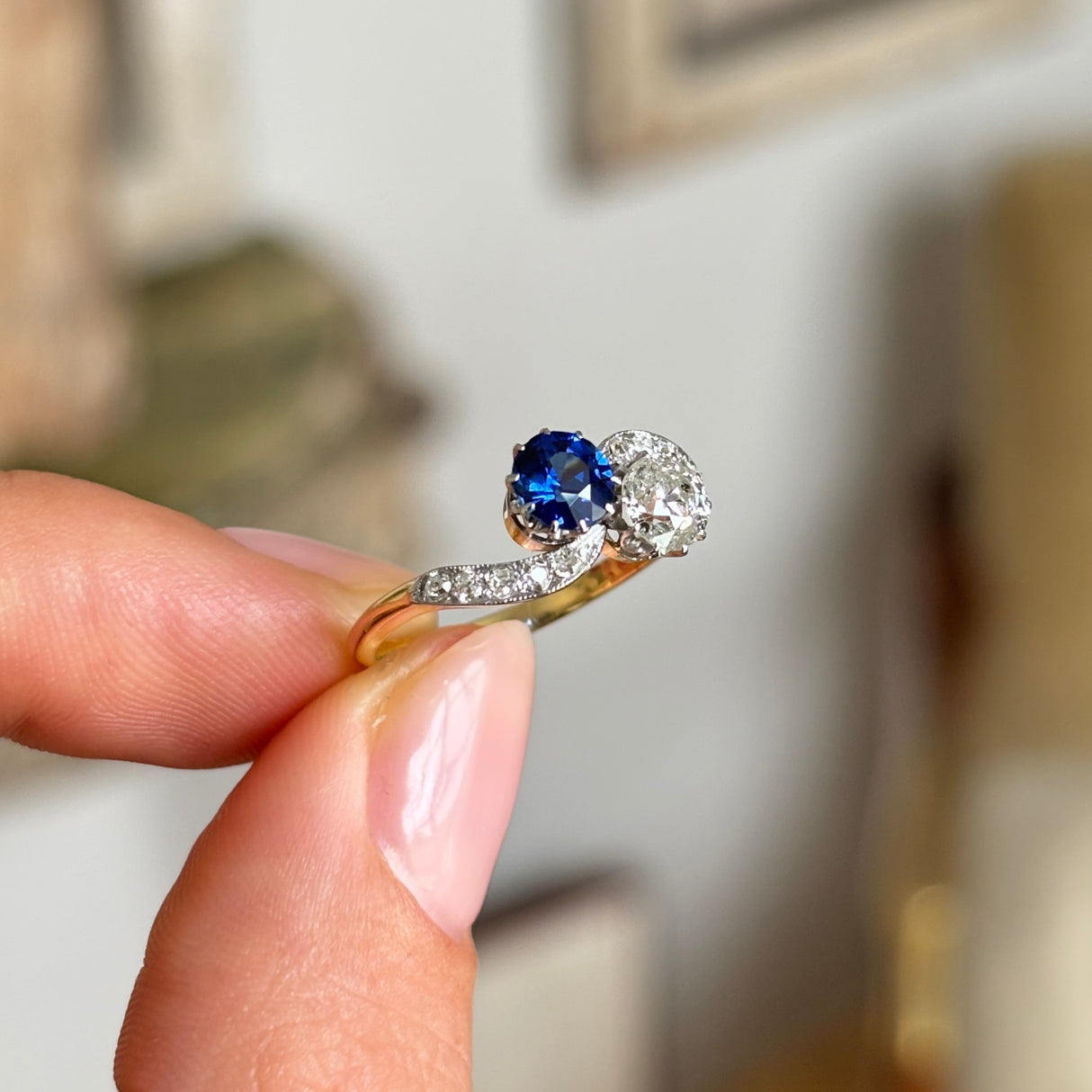 Antique, Edwardian sapphire & diamond toi et moi ring