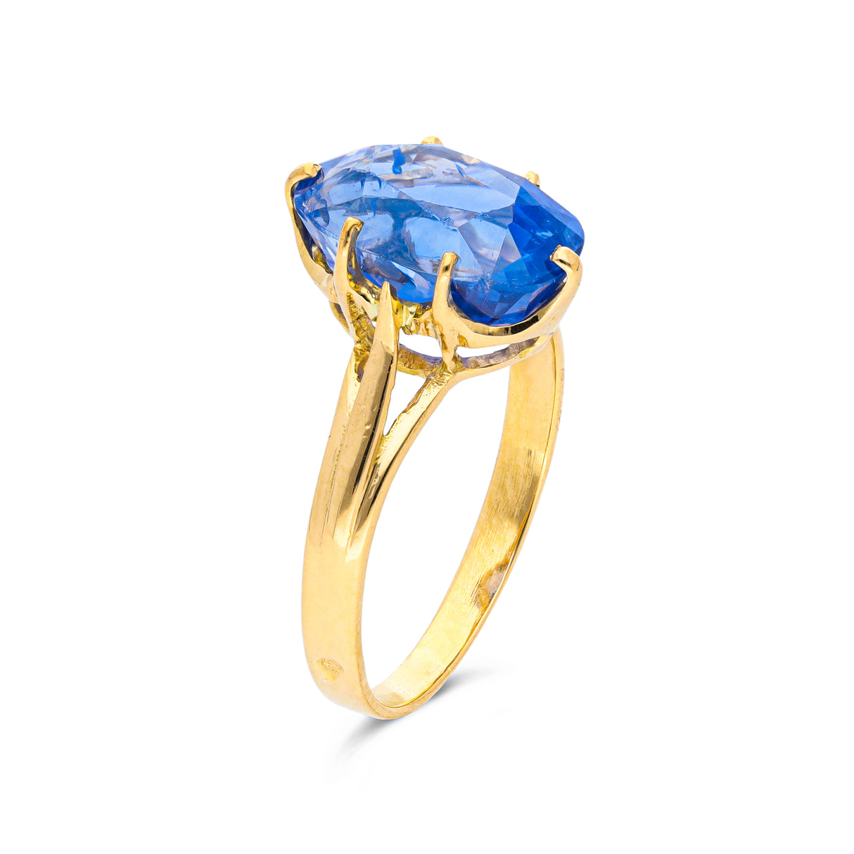 Antique, French, solitaire 6ct native-cut sri lankan sapphire, 18ct yellow gold