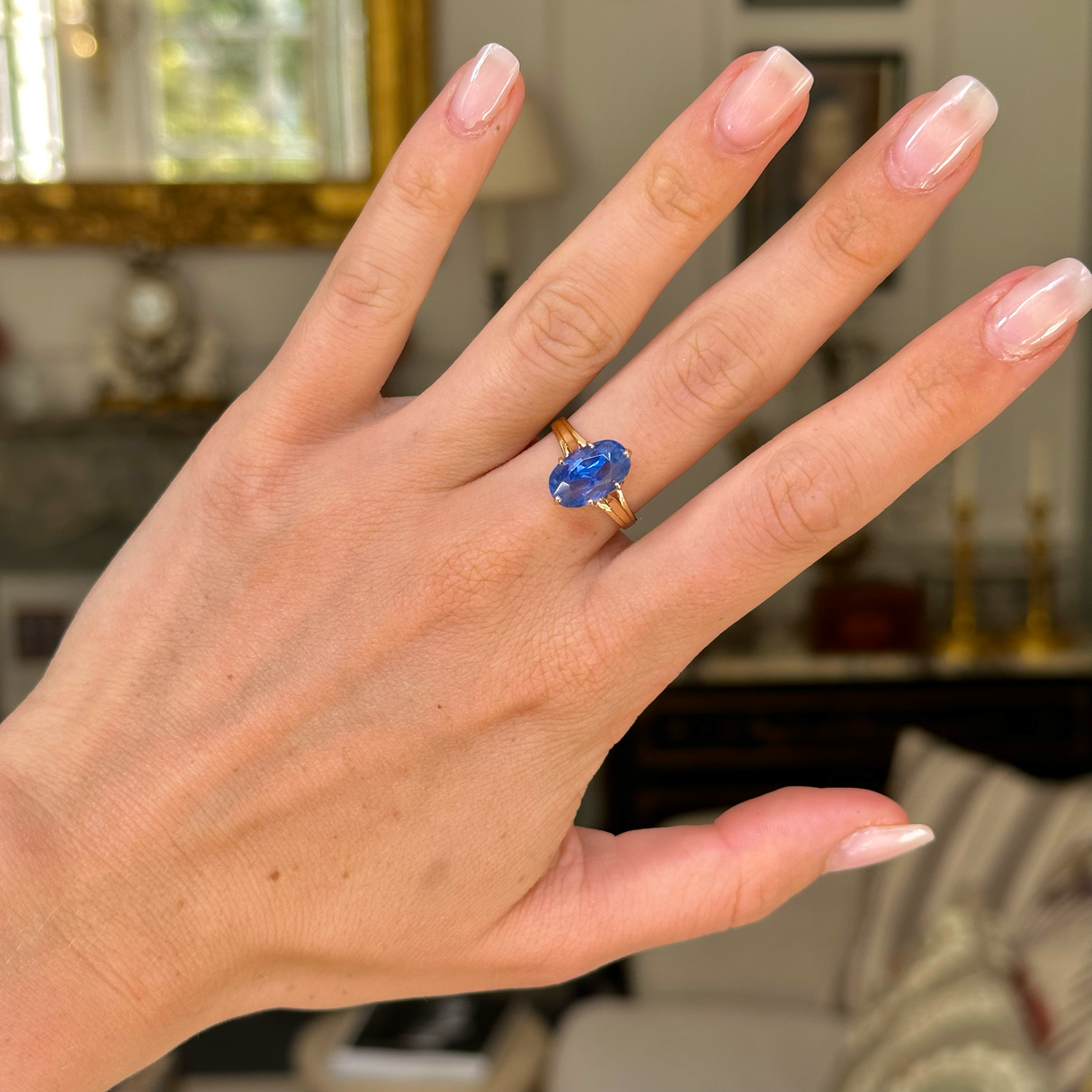 Antique, French, solitaire 6ct native-cut sri lankan sapphire, 18ct yellow gold