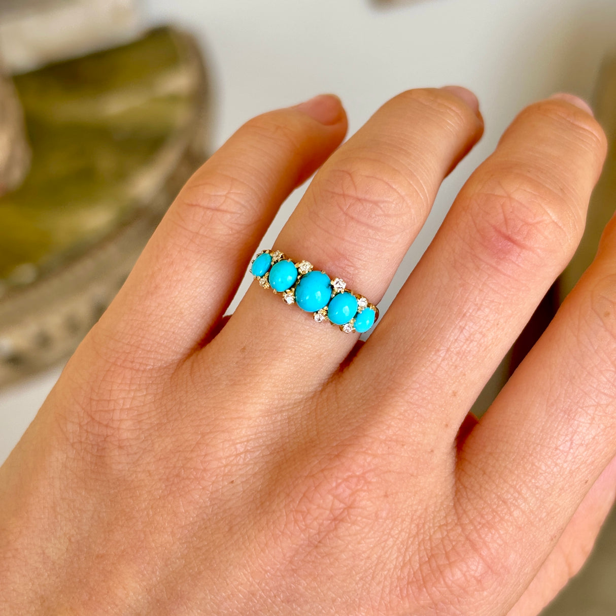 Antique, Edwardian turquoise half-hoop ring