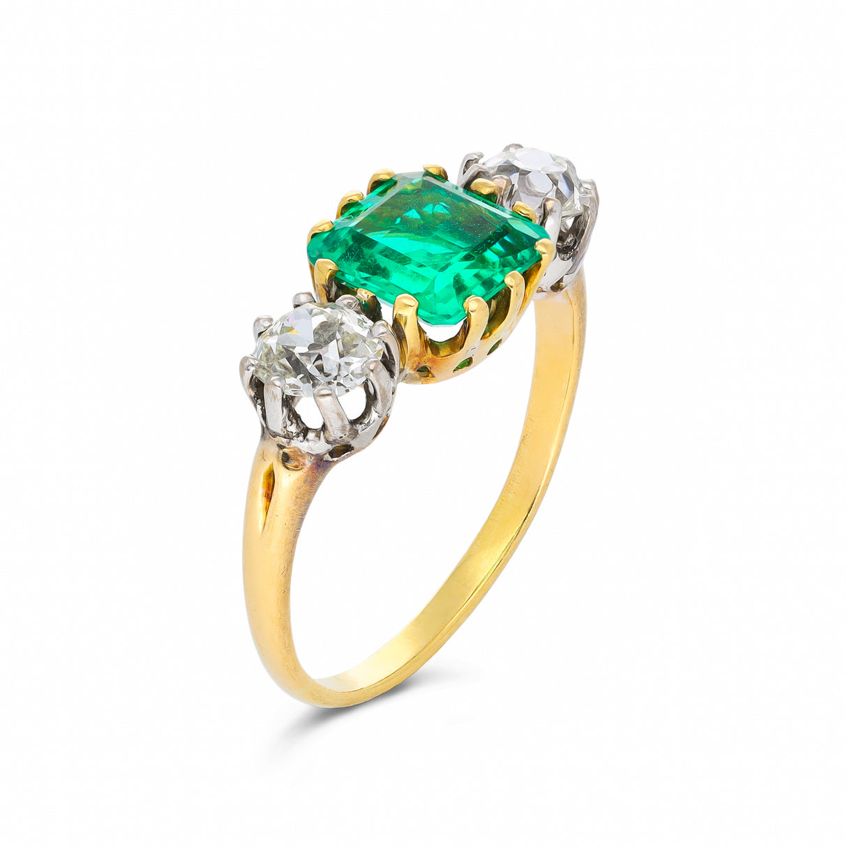 Victorian, emerald & diamond three-stone ring, 18ct yellow gold