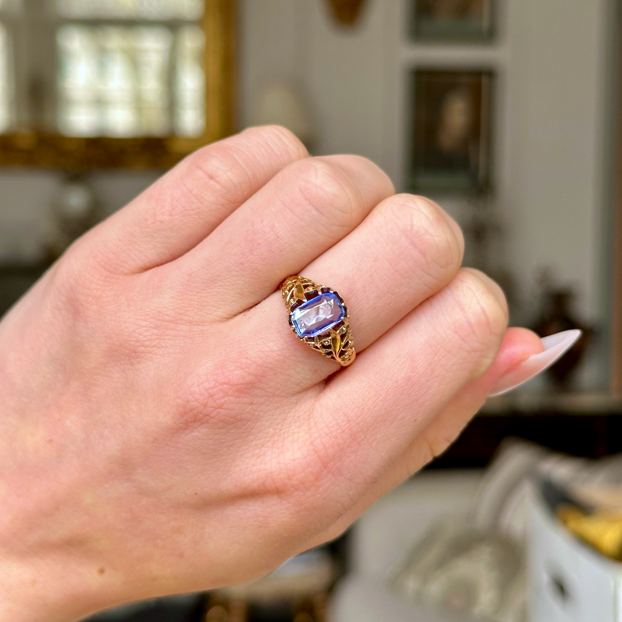 Antique, Victorian Ceylon Sapphire Ring, worn on closed hand.
