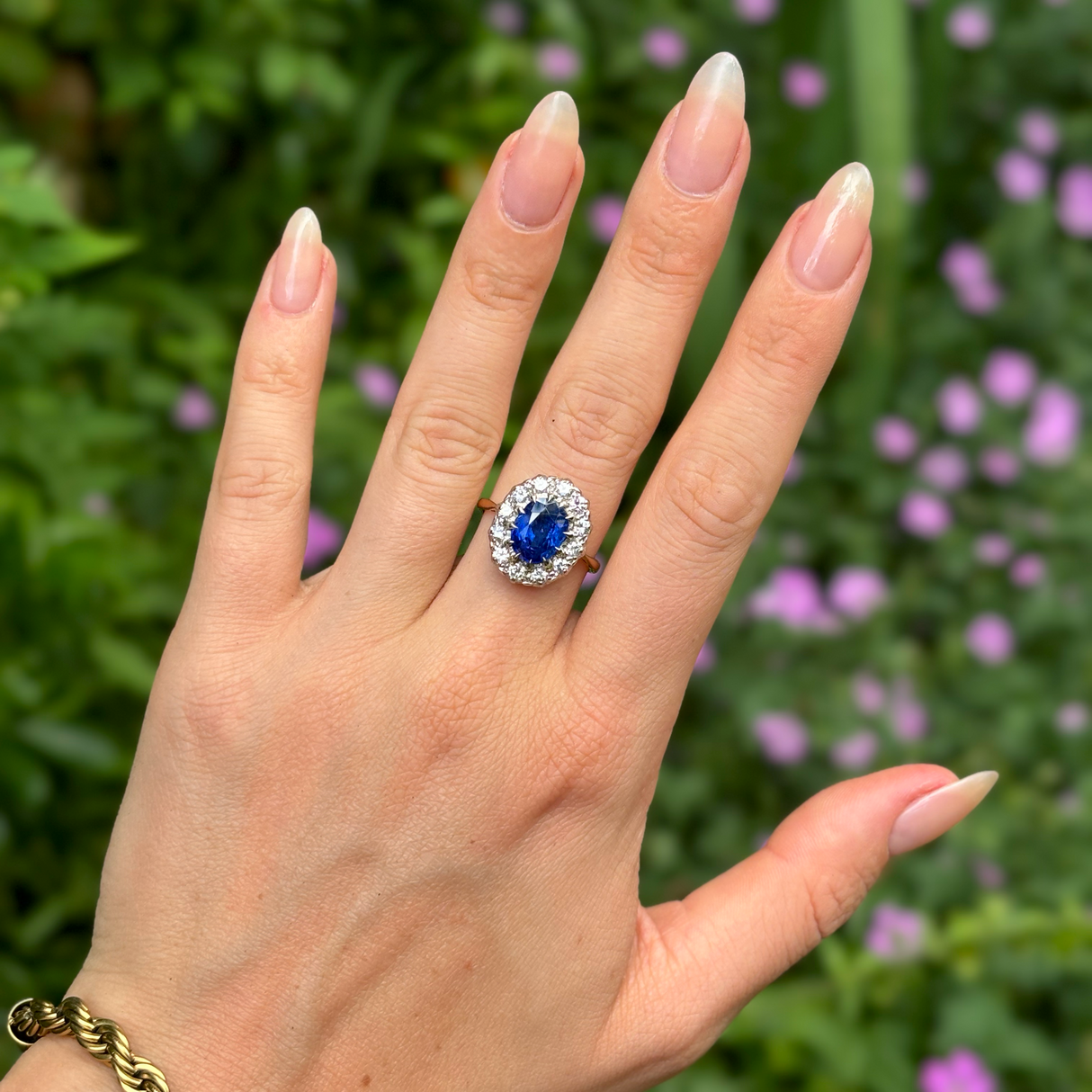 Vintage, 1940s, Burmese sapphire & diamond cluster ring