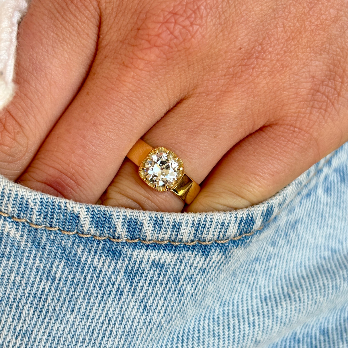 Antique, Victorian solitaire 1ct diamond ring