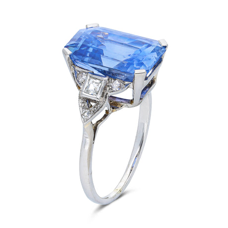 Vintage, Art Deco 8ct Sri Lankan sapphire & diamond ring, platinum