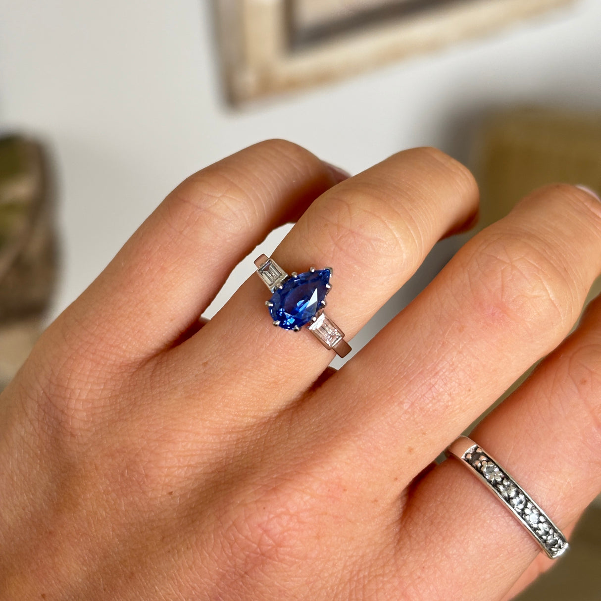 Vintage, 1940s sapphire & diamond ring
